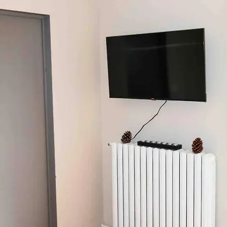 Le Chateau Rouge Appartamento